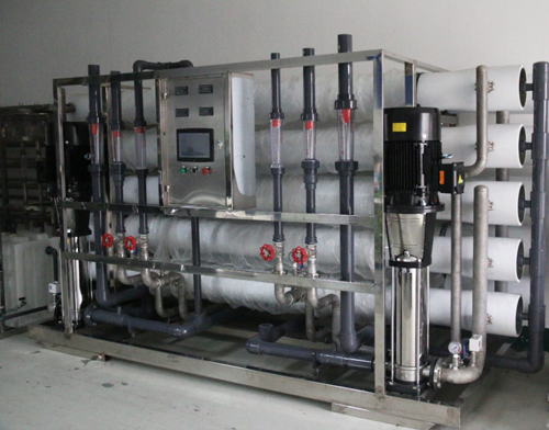 反滲透水處理設(shè)備