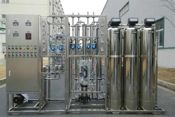 不知道怎么選工業反滲透純水設備廠家？看完你就知道了