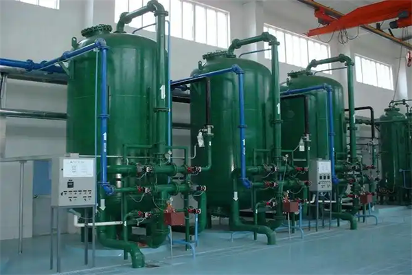 氟化物超標(biāo)怎么處理？除氟設(shè)備的神奇力量