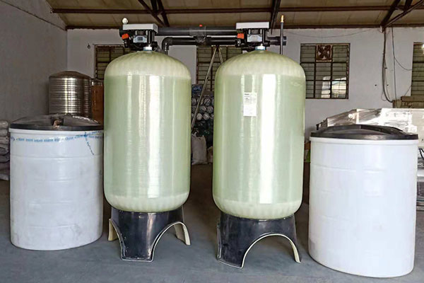 全自動軟化水設備廠家：為工業用水提供高效解決方案 