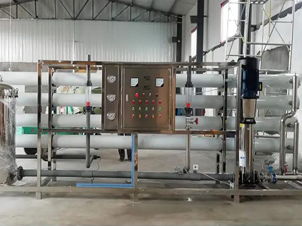 單極反滲透純水裝置：為工業用水筑牢純凈 “防線”！