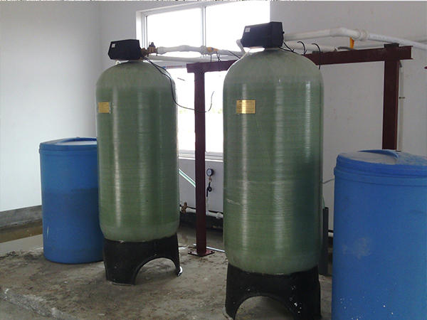 工業(yè)軟化水處理設備生產廠家：攻克工業(yè)用水結垢難題的 “攻堅手”