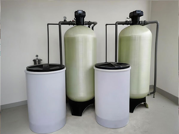 全自動軟化水設備多少錢？避開定價誤區，科學評估設備性價比