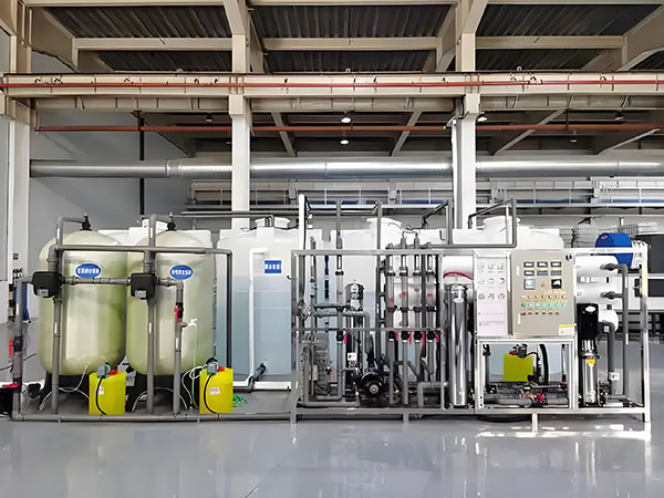 降本增效：超純水設(shè)備生產(chǎn)源頭廠家如何實(shí)現(xiàn)采購與運(yùn)維成本雙優(yōu)化